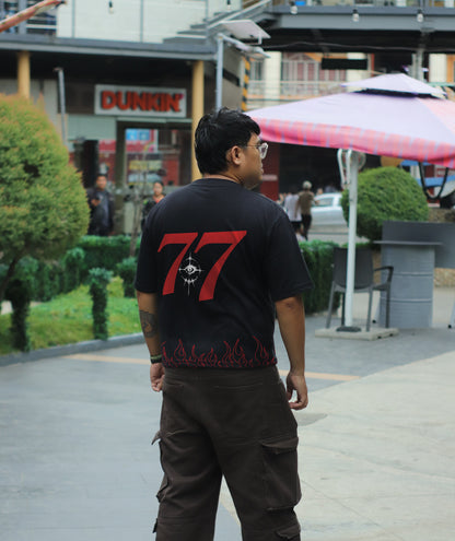 Cropped boxy lucky-graphic